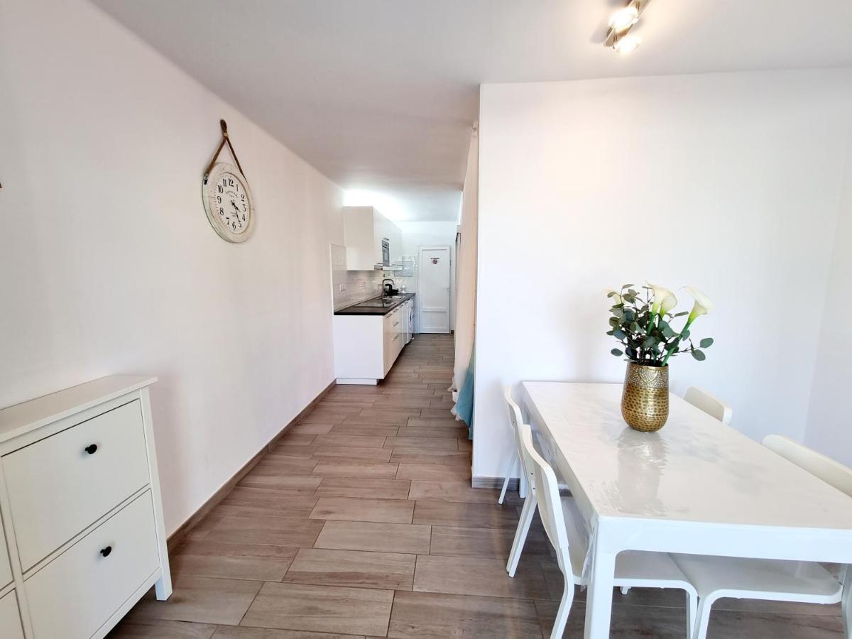 Apartamento Norma 8 Playa Roca Costa Teguise Bagian luar foto