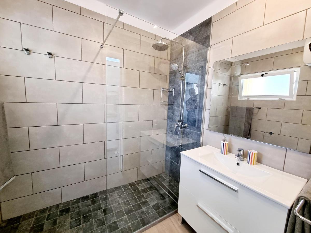 Apartamento Norma 8 Playa Roca Costa Teguise Bagian luar foto